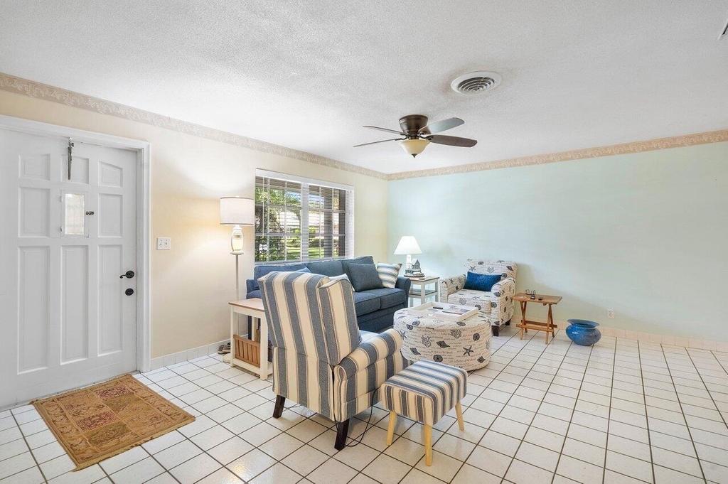 13 Sailfish Lane - Photo 2