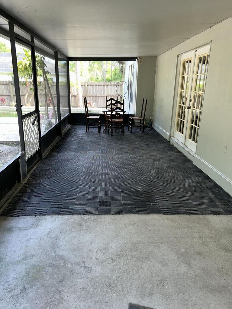 591 Sw Darien Ave Avenue Sw - Photo 1