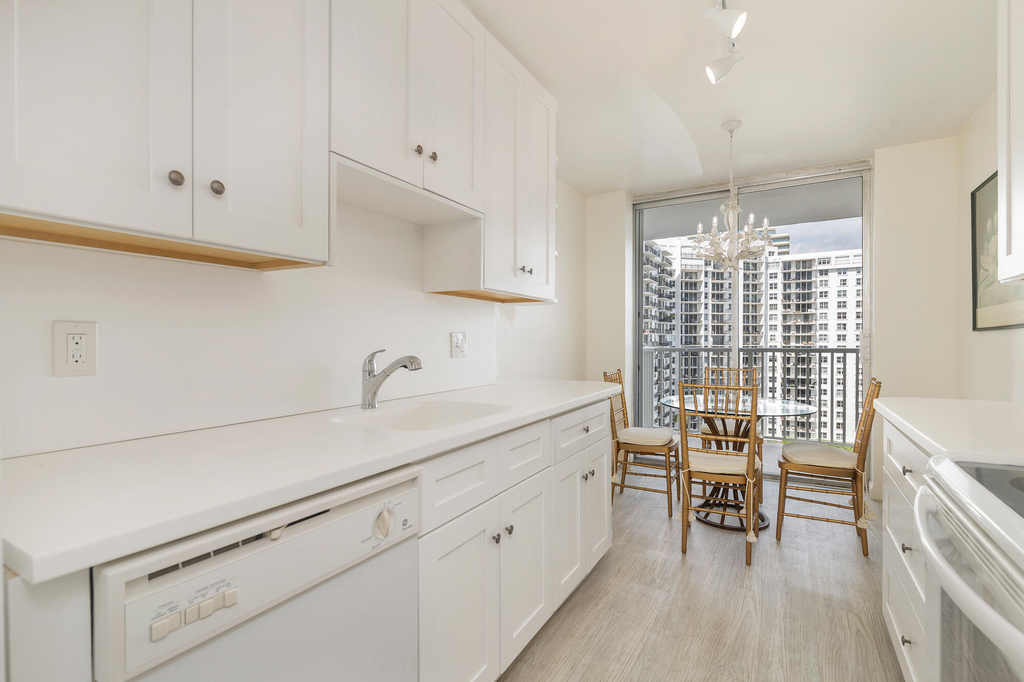 1801 S Flagler Drive - Photo 8