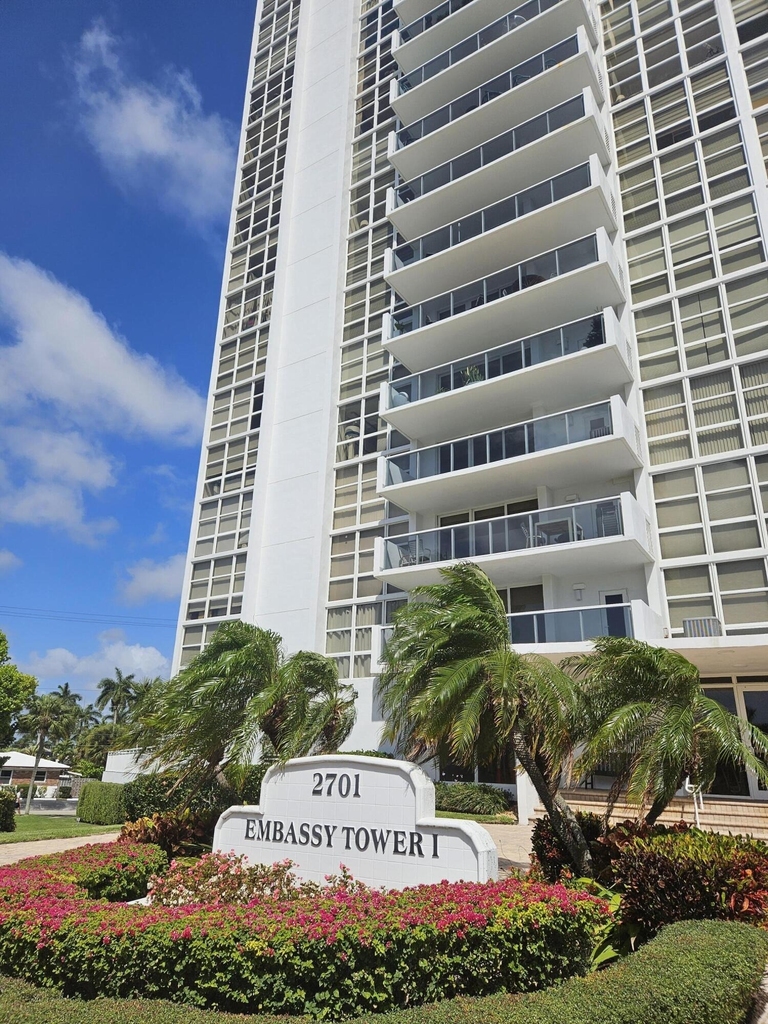 2701 N Ocean Boulevard - Photo 0