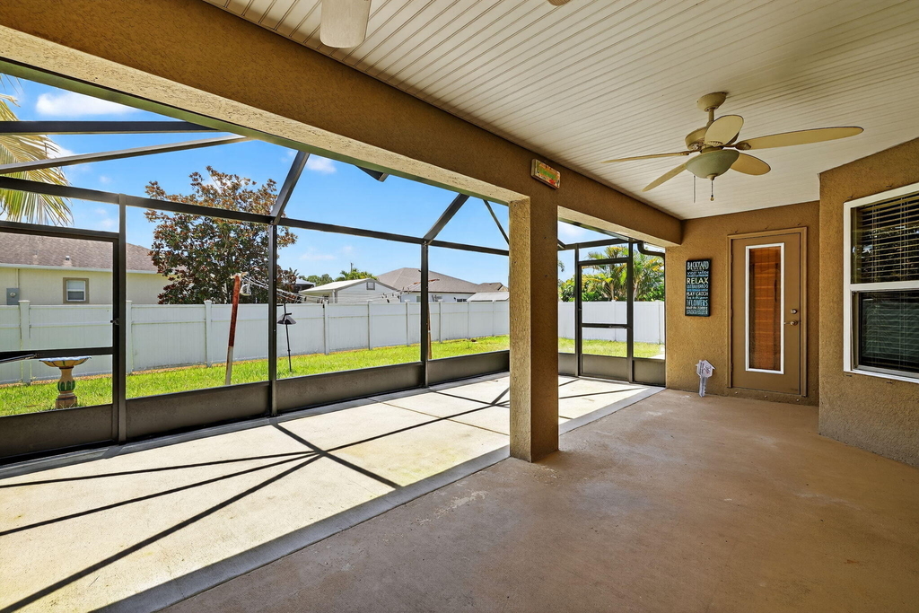 5547 Nw Cordrey Street - Photo 32