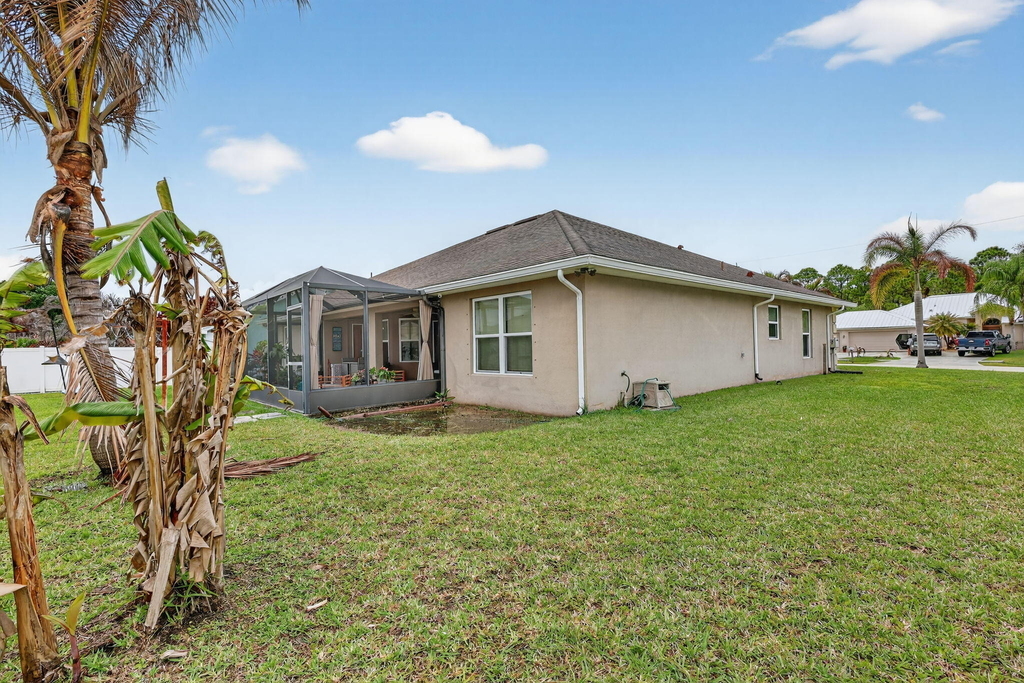5547 Nw Cordrey Street - Photo 39