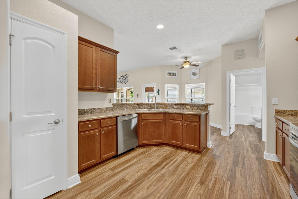 5547 Nw Cordrey Street - Photo 14