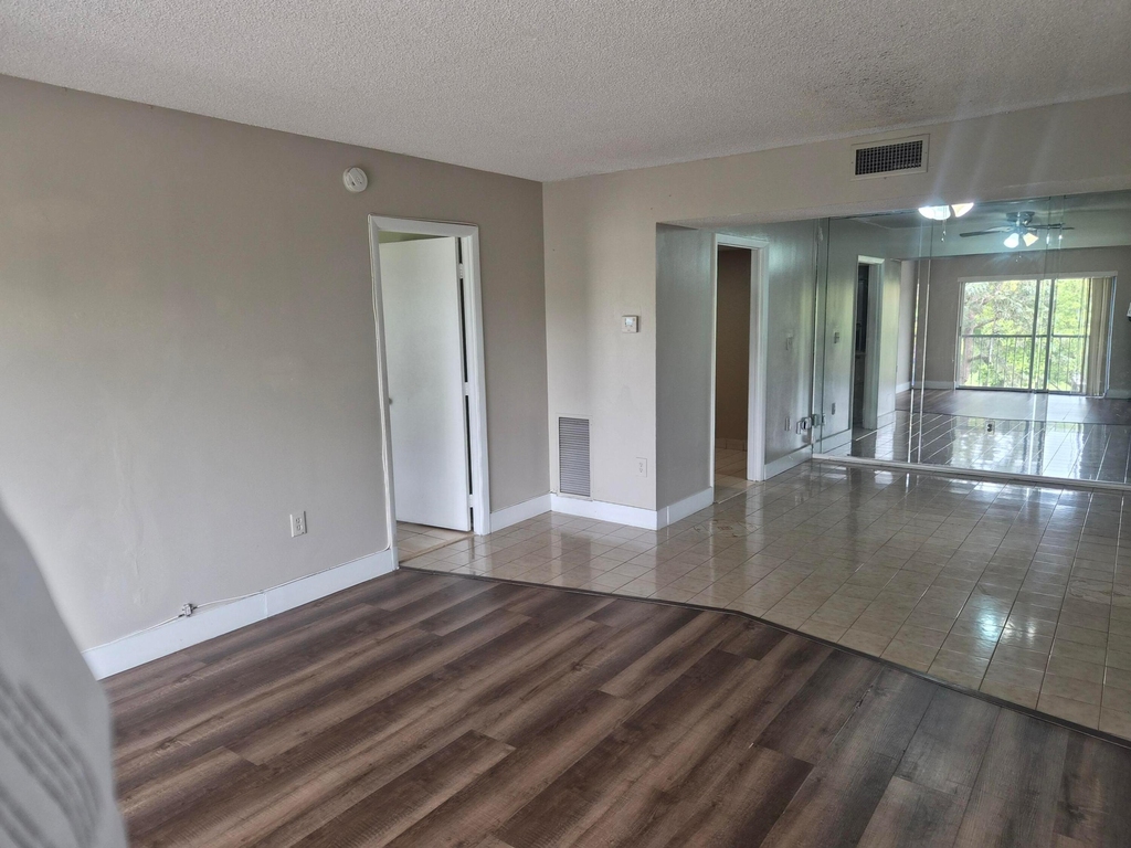 4166 Inverrary Drive - Photo 12