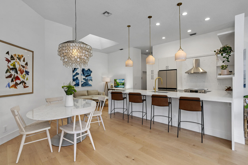 7655 Estuary Court - Photo 4