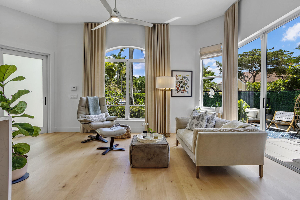 7655 Estuary Court - Photo 5