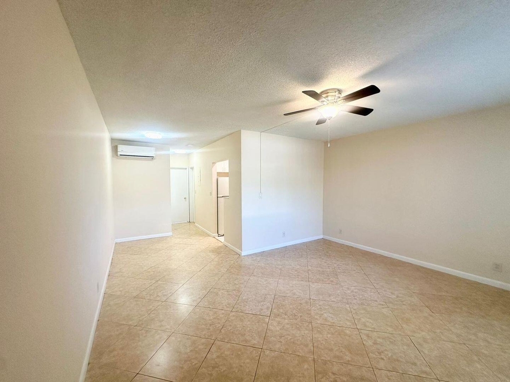 2170 Ne 51st Court - Photo 12