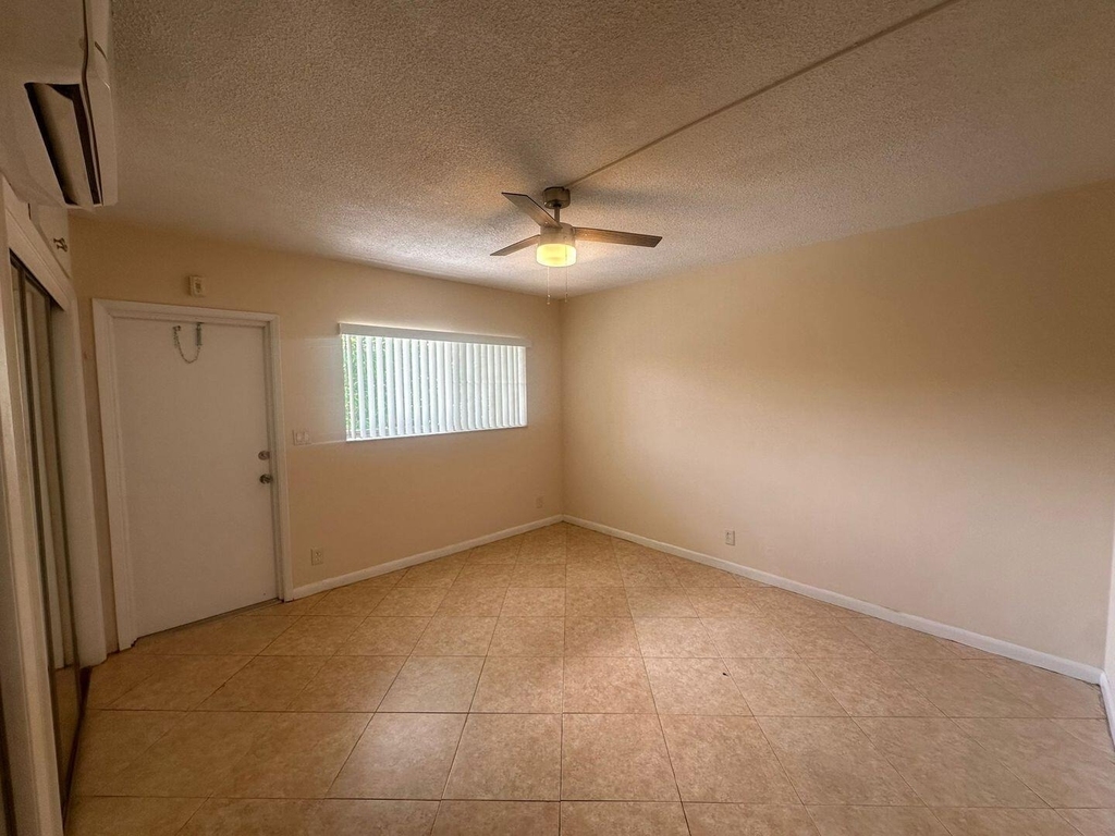2170 Ne 51st Court - Photo 14