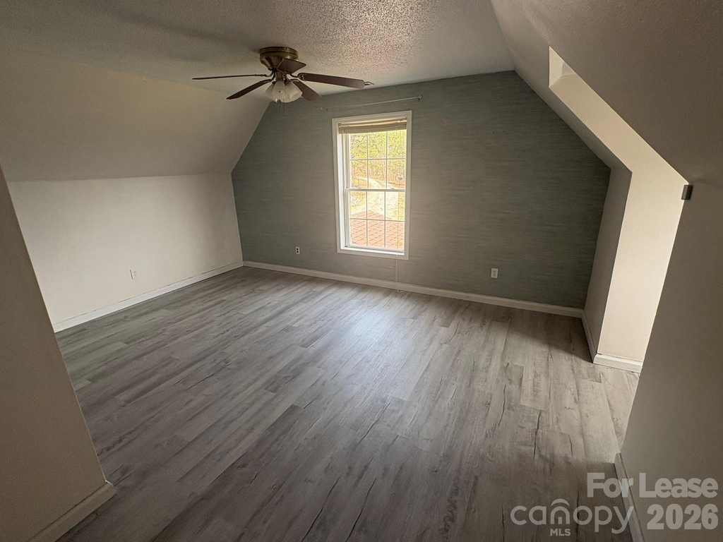 6719 Burkemont Road - Photo 13