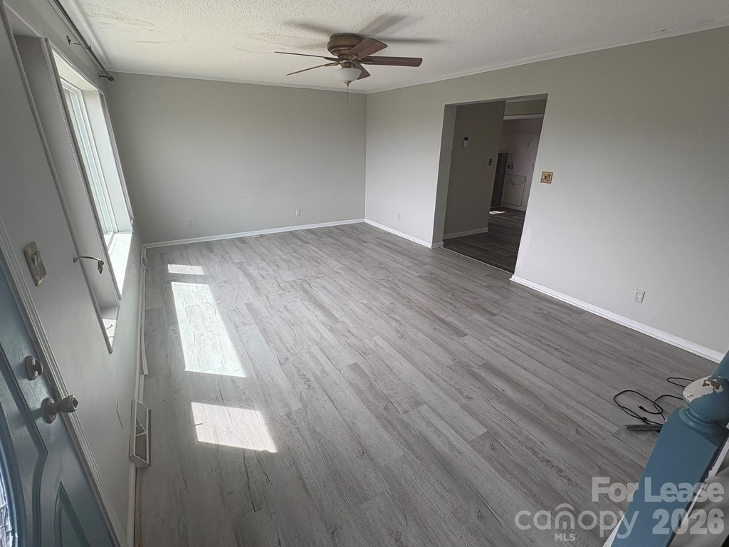 6719 Burkemont Road - Photo 3