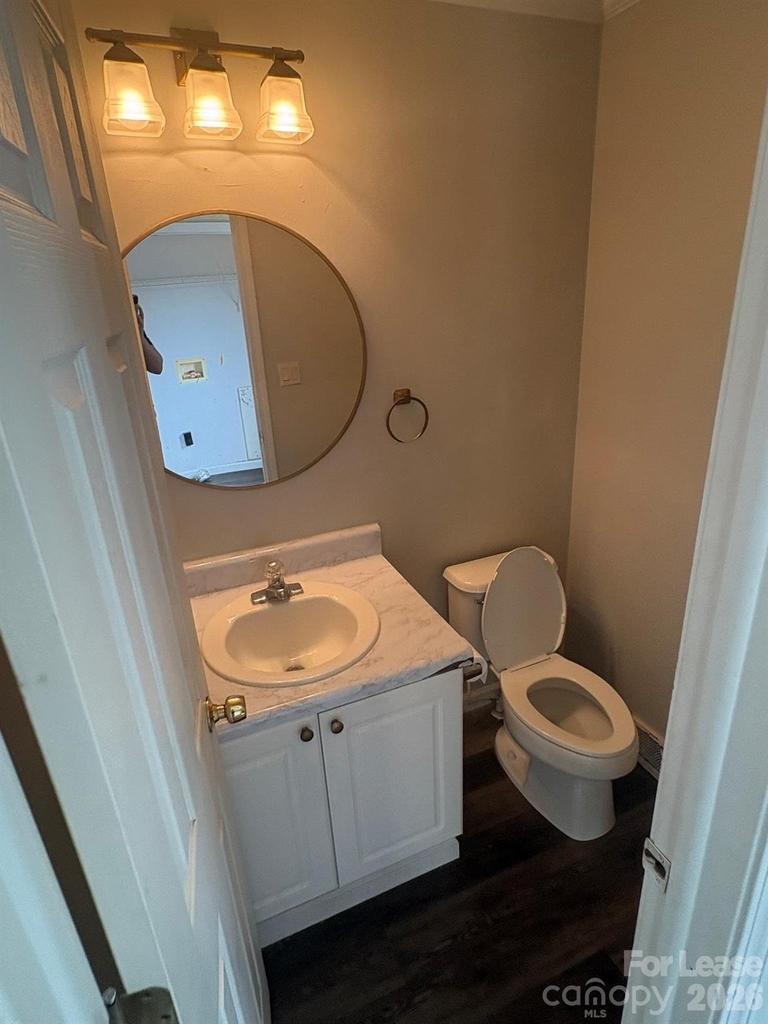 6719 Burkemont Road - Photo 9