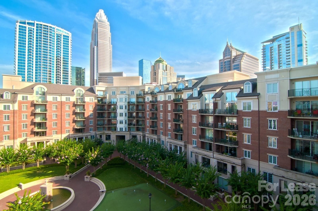 300 W 5th Street - Photo 28
