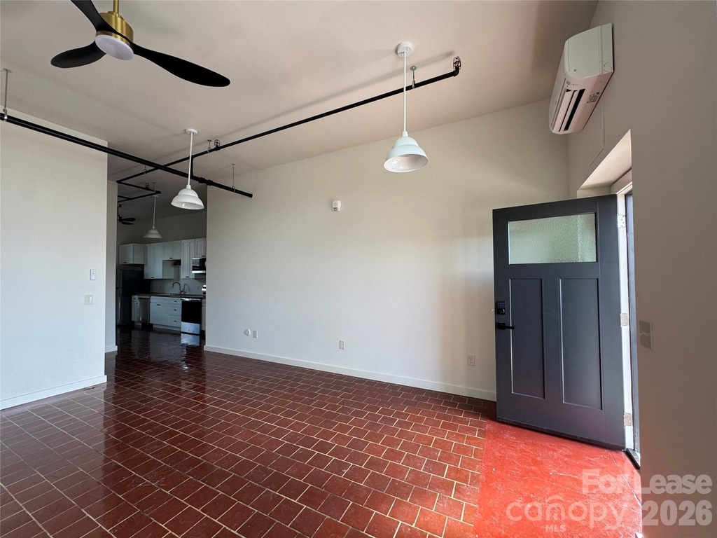 510 S College Street - Photo 13