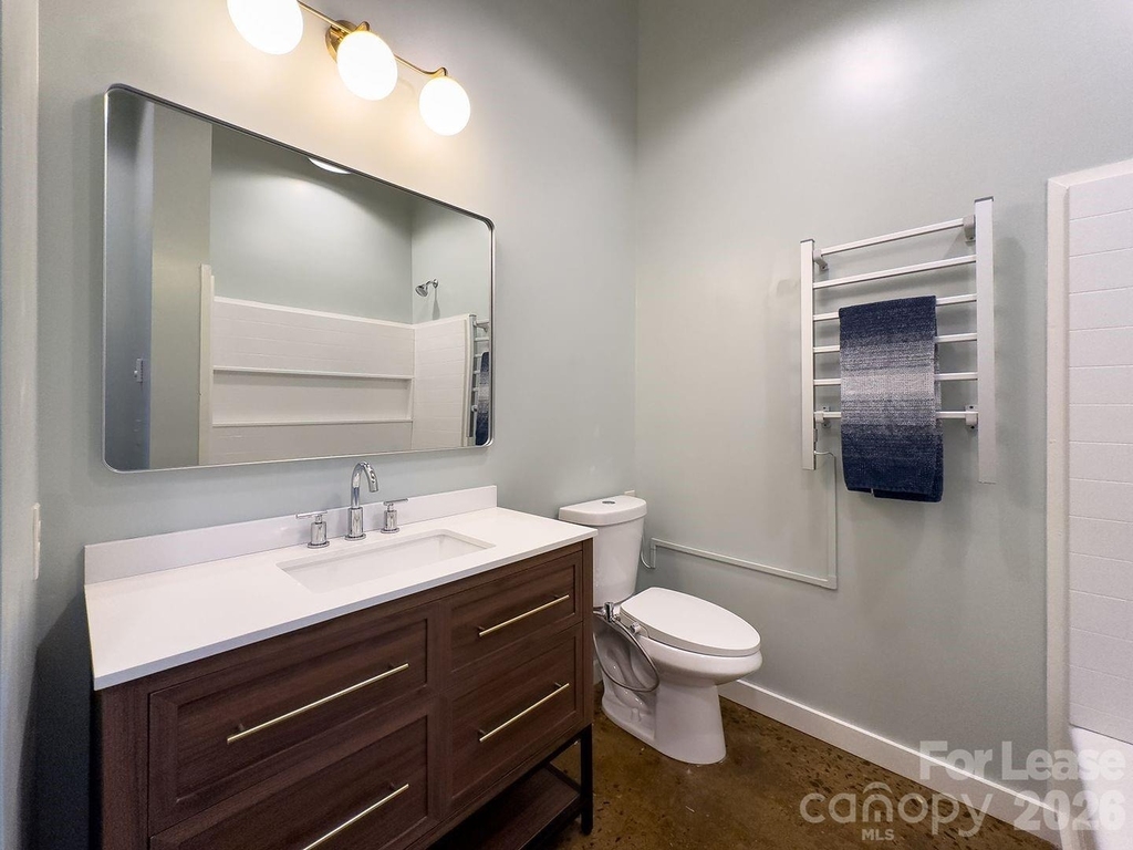 510 S College Street - Photo 5