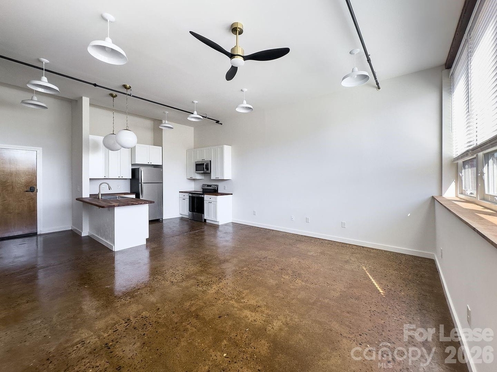 510 S College Street - Photo 10
