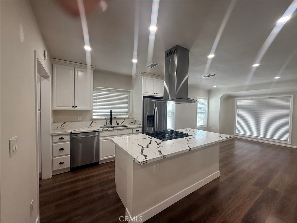 3688 Taft - Photo 3