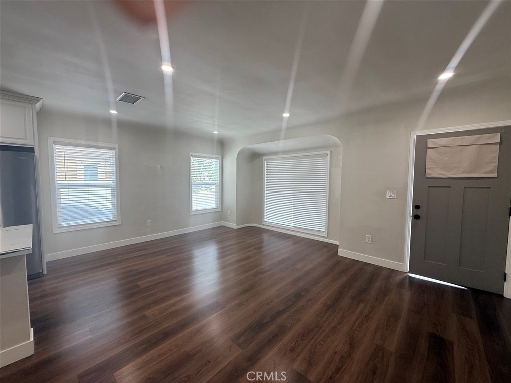 3688 Taft - Photo 2