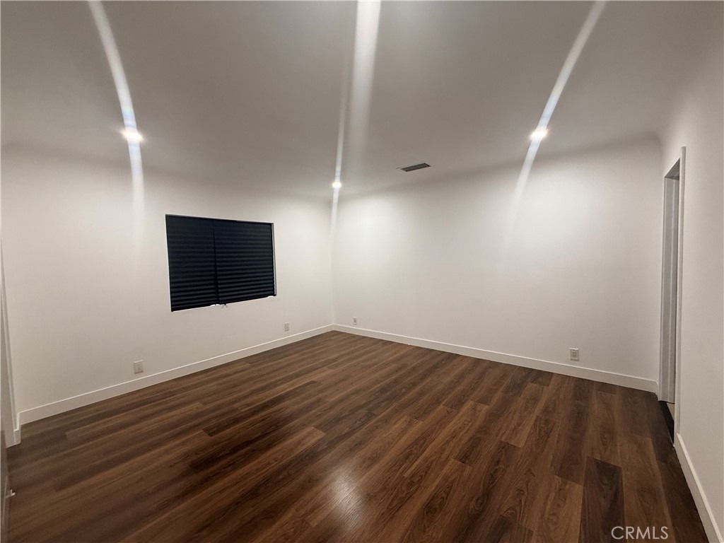 3688 Taft - Photo 7