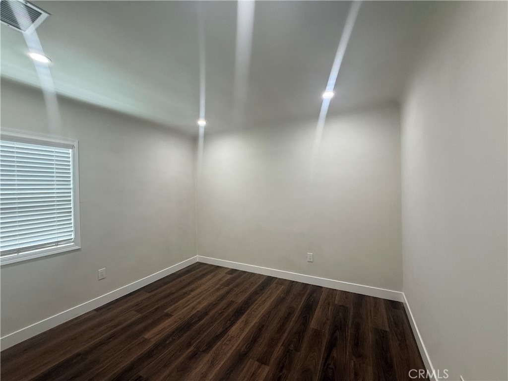 3688 Taft - Photo 9