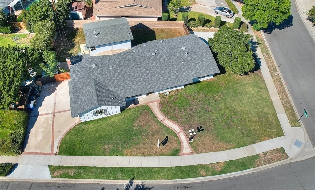 340 W Caroline Street - Photo 14