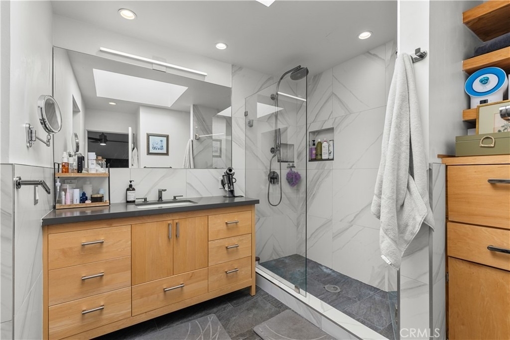 3880 Fredonia Drive - Photo 10