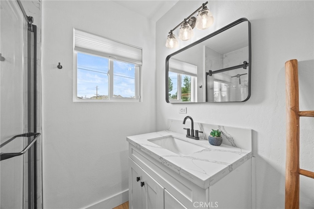 55585 Onaga - Photo 21