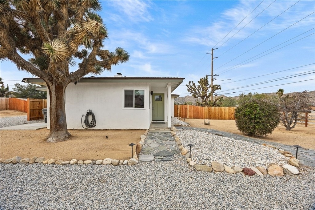 55585 Onaga - Photo 1