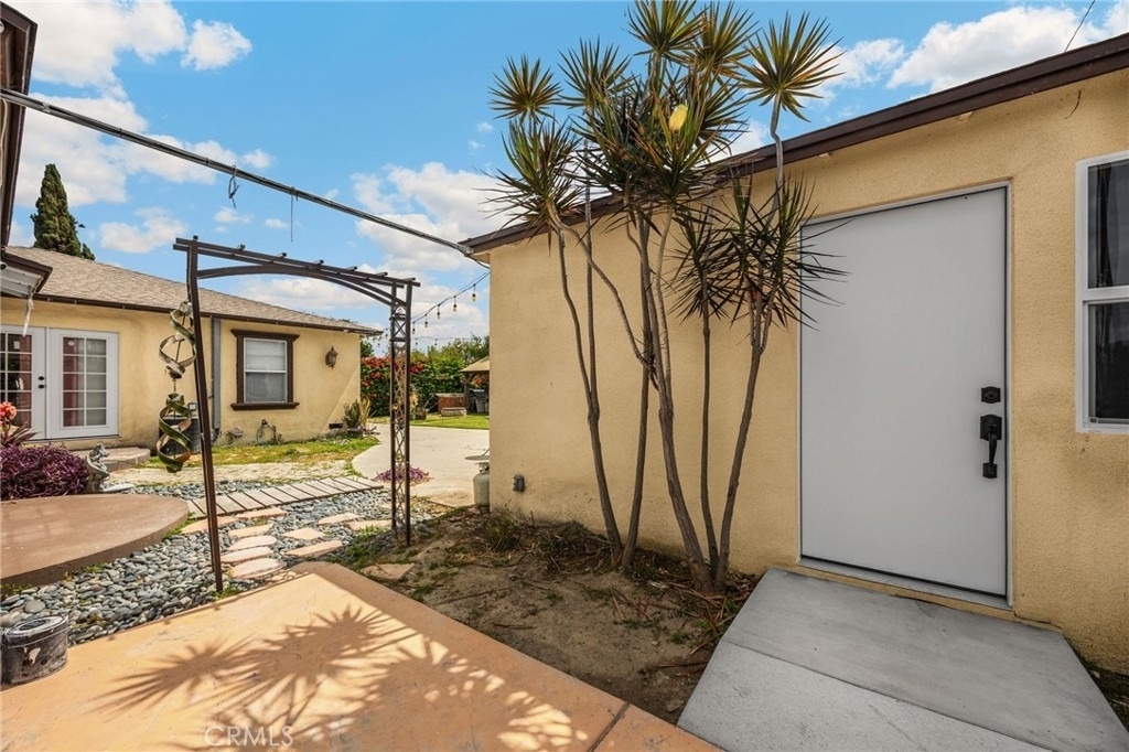 14829 Longworth - Photo 3