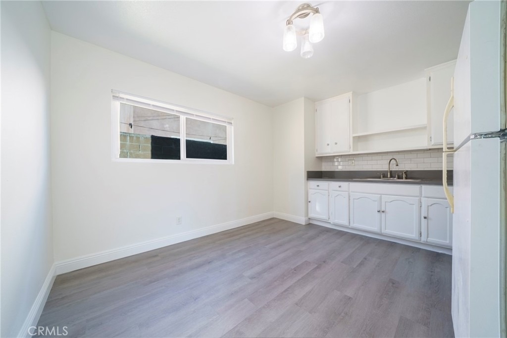 1612 W 226th Street - Photo 4