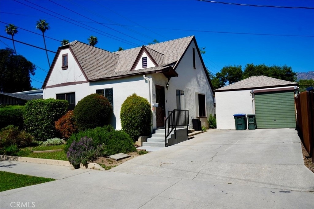 2117 Verde - Photo 0