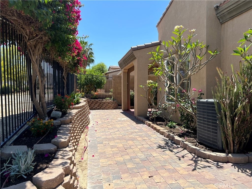 77184 California Drive - Photo 5