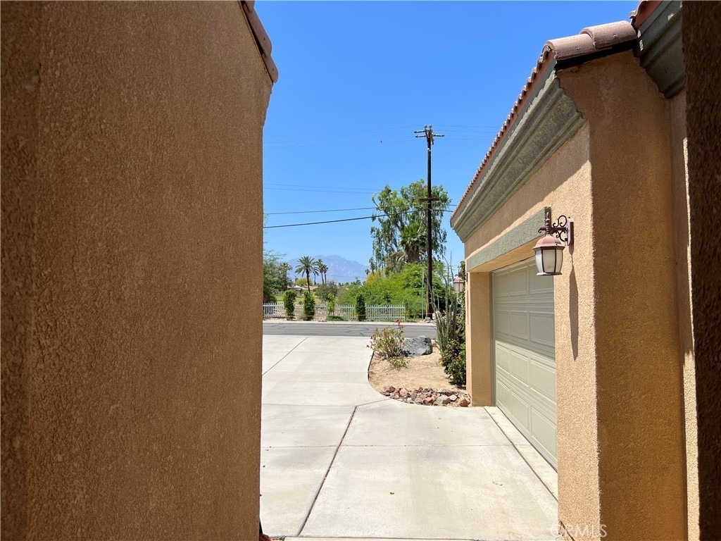 77184 California Drive - Photo 21