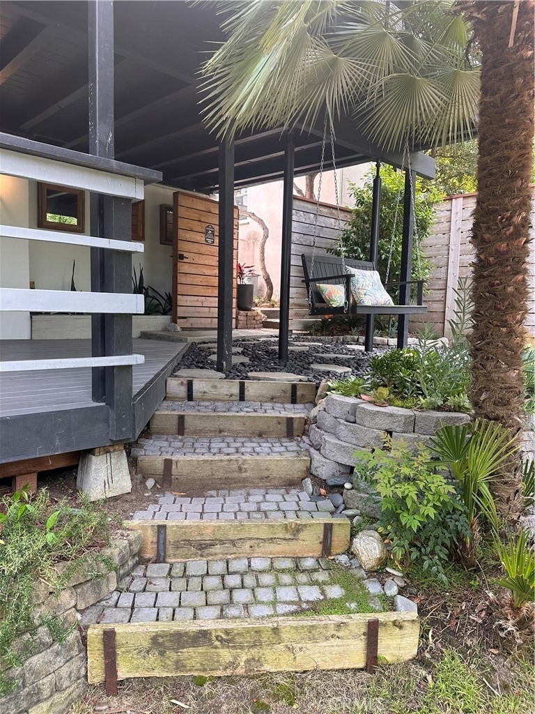 736 Lower Griffith Place - Photo 28