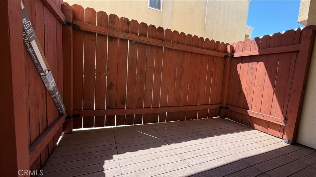 300 E Providencia - Photo 23