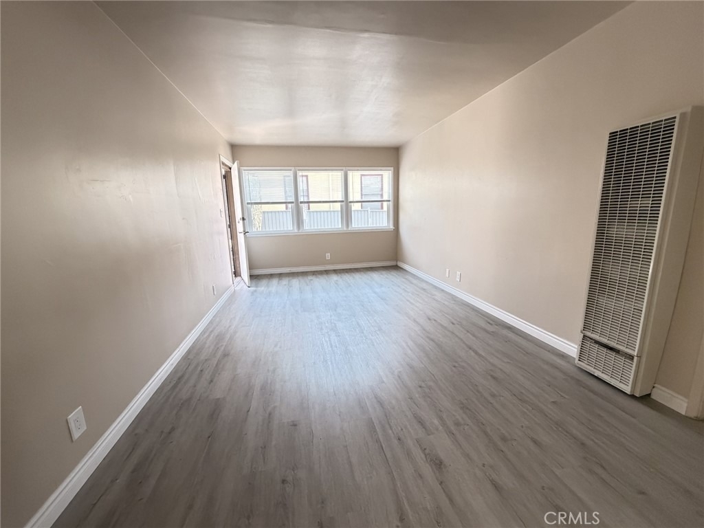2431 W Beverly - Photo 7
