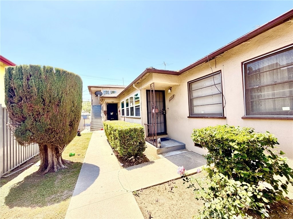 2431 W Beverly - Photo 5