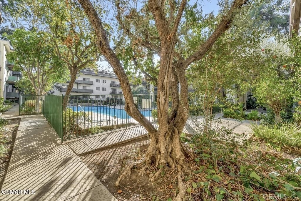 5460 White Oak - Photo 20