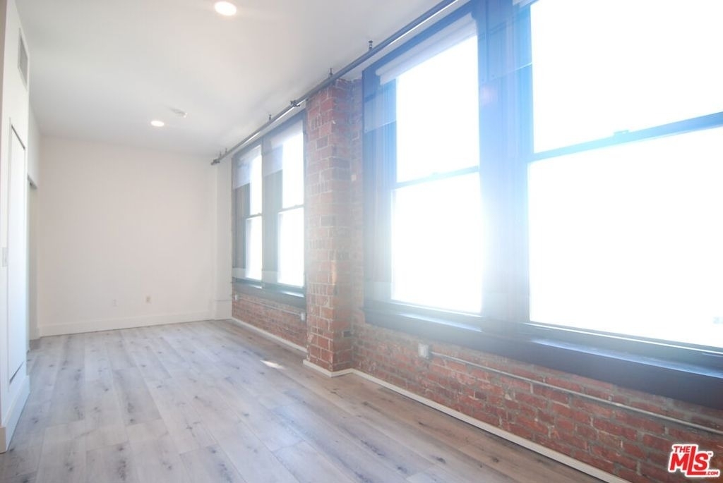 460 S Spring Street - Photo 7