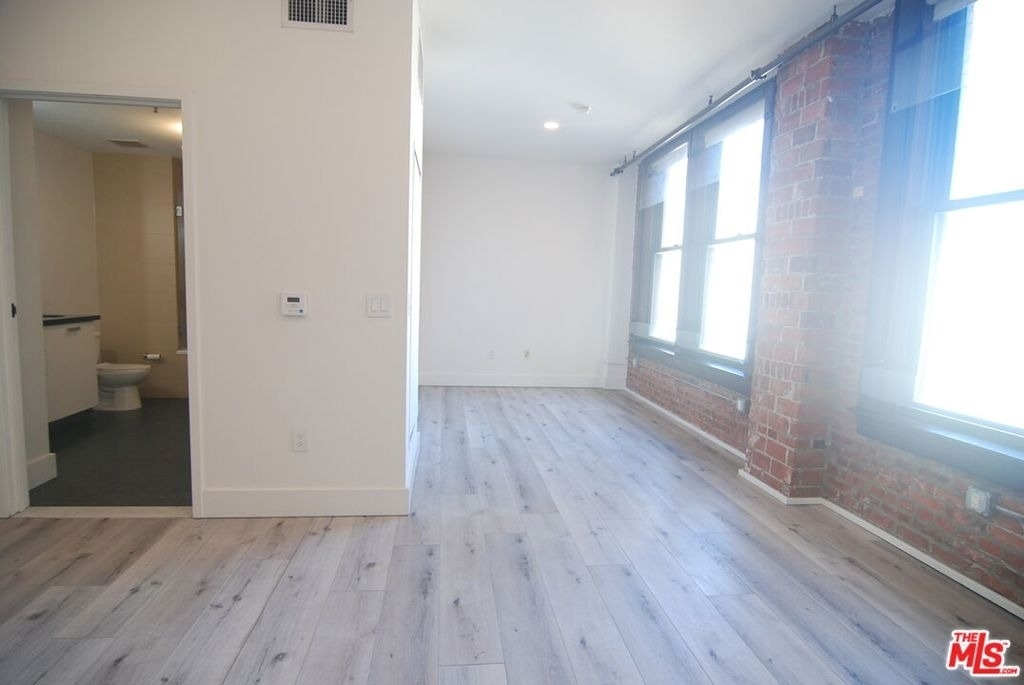 460 S Spring Street - Photo 8