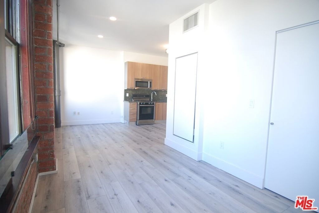 460 S Spring Street - Photo 9