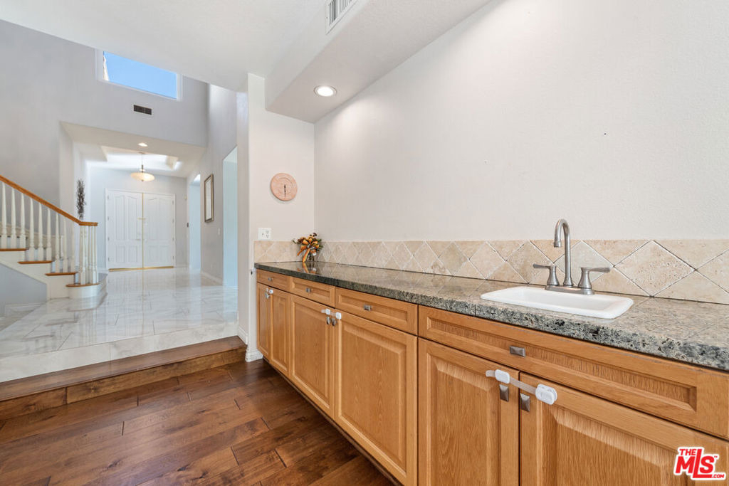 24310 Belford Court - Photo 31