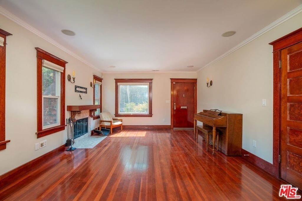 4253 Fountain Avenue - Photo 22