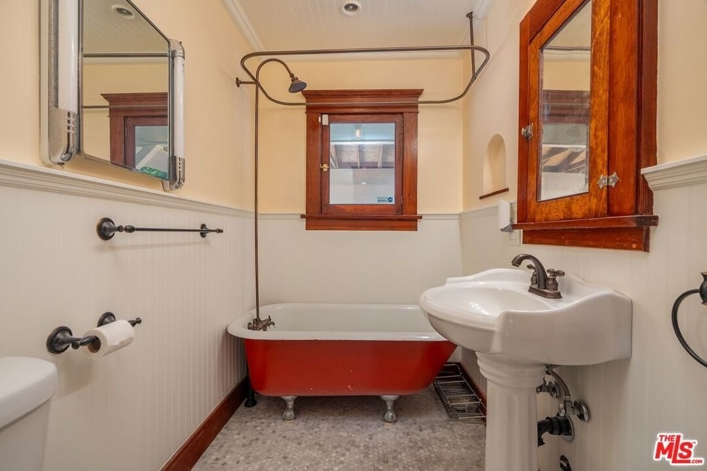 4253 Fountain Avenue - Photo 42