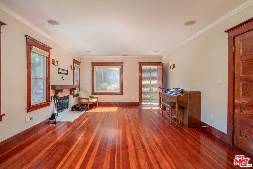 4253 Fountain Avenue - Photo 23