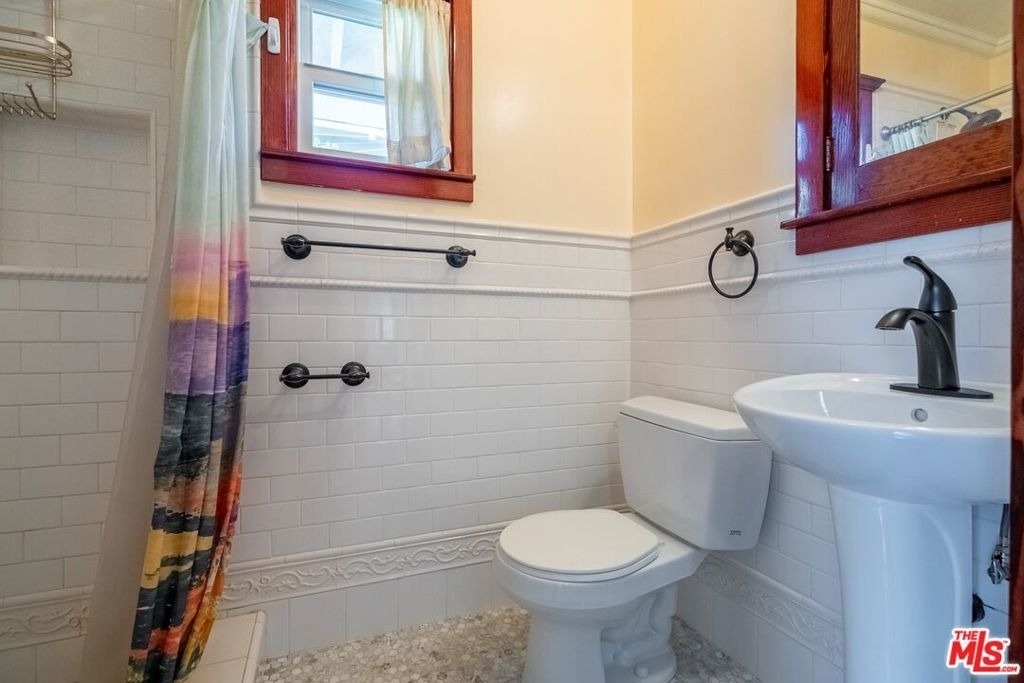 4253 Fountain Avenue - Photo 43