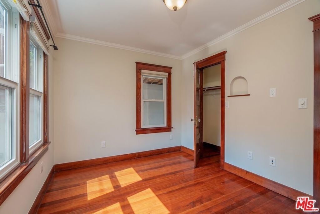4253 Fountain Avenue - Photo 41