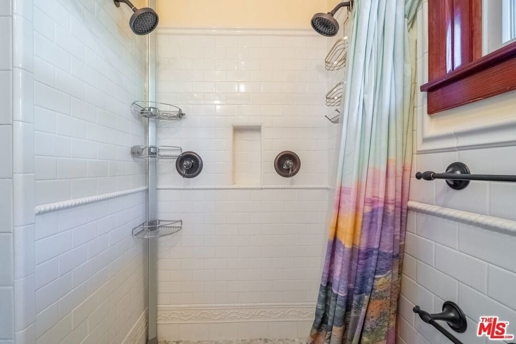 4253 Fountain Avenue - Photo 44