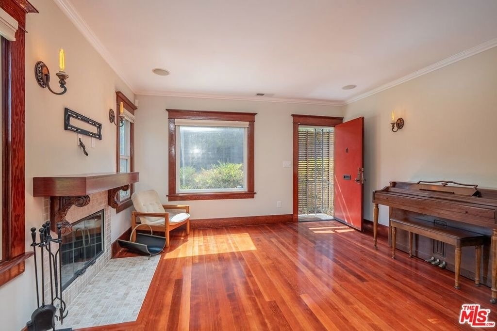 4253 Fountain Avenue - Photo 20