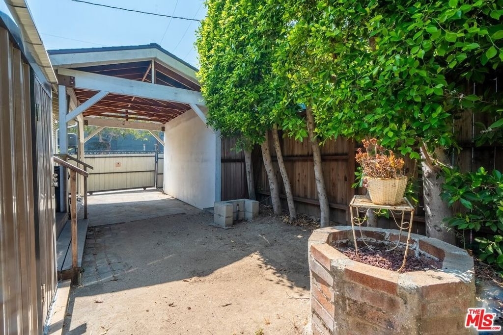 4253 Fountain Avenue - Photo 47