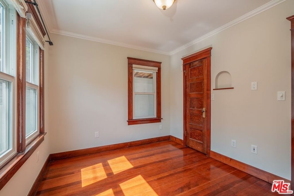 4253 Fountain Avenue - Photo 40